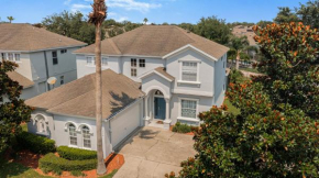 Villa Eman 5bed 4bath with Private pool& Hot Tub close 2 Disney & Legoland